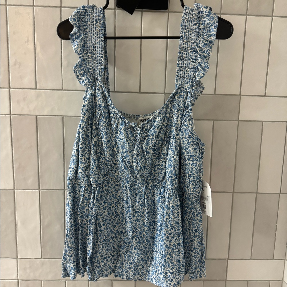 Arula blue & white floral tank top